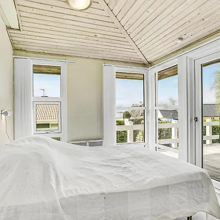 Stunning In Haarby With Sauna Nyaraló *